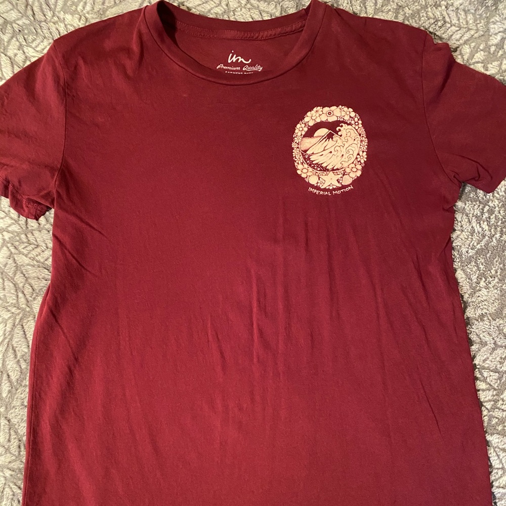 This is a comfy imperial motion short-sleeved top